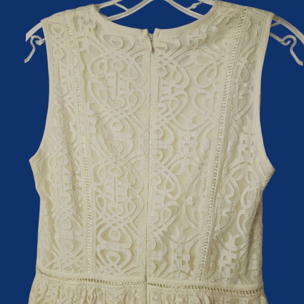 Hazel Sleeveless Lace Dress W/ Tiered Skirt & Back Zipper Ivory Small - Picture 9 of 13